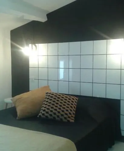 Apartment O P'tit Loft Du Port De Chat'sa *