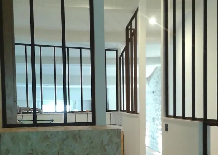 O P'tit Loft Du Port De Chat'sa Apartment *